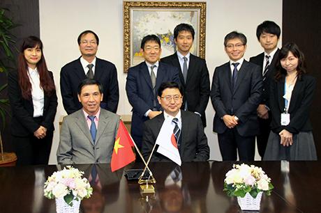 4-12-2014-VN-Nhat