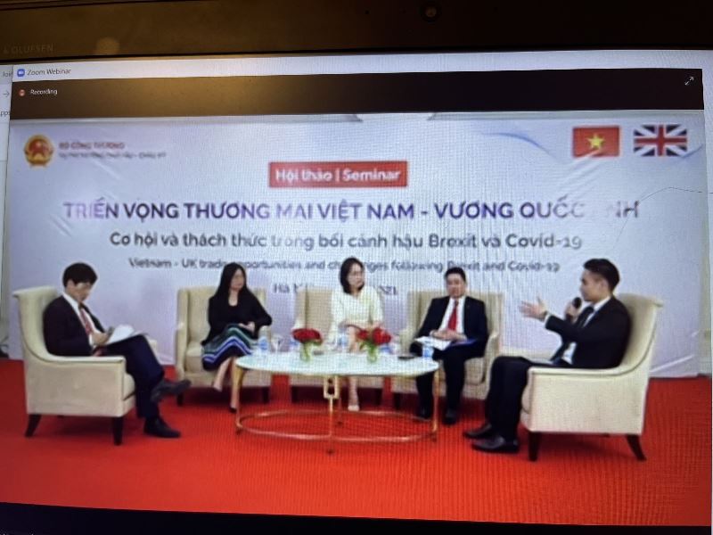 thi truong anh 151221t