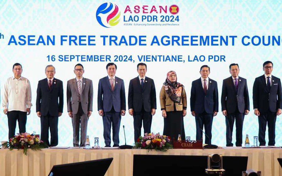 thumb bo truong asean 1726577445048784486670 1726577447493996279425 229 332 782 1217 crop 17265774742901671174605