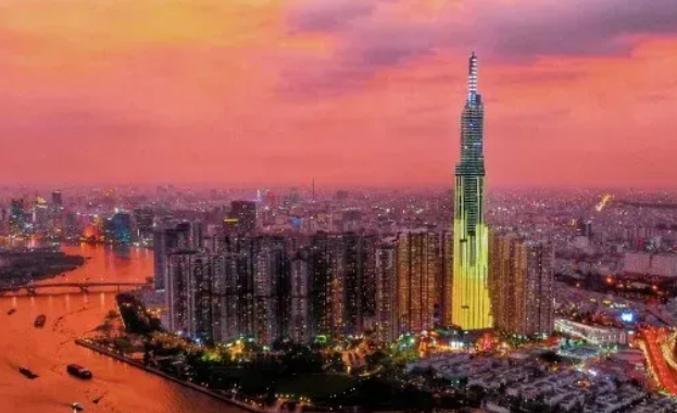 8 nhung 21.11.2024