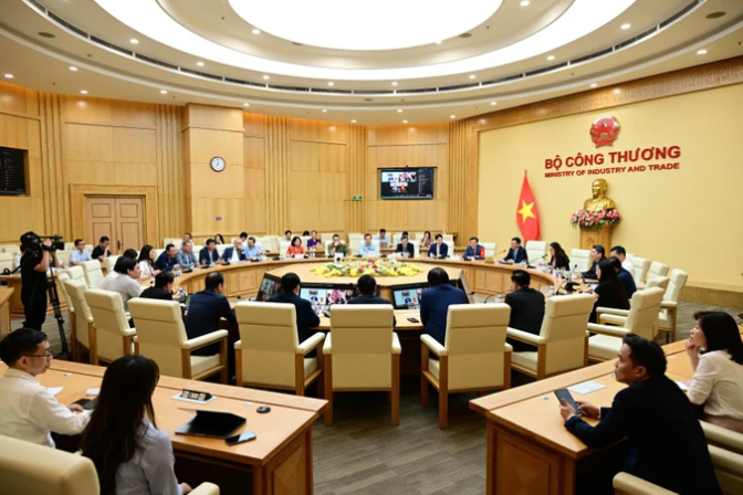 vn hk