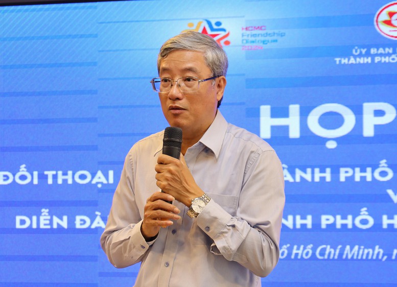 ong pham binh an pho vien truong vien nghien cuu phat trien tphcm 17441697552211905047065 1745803936912 1745803937133811599294