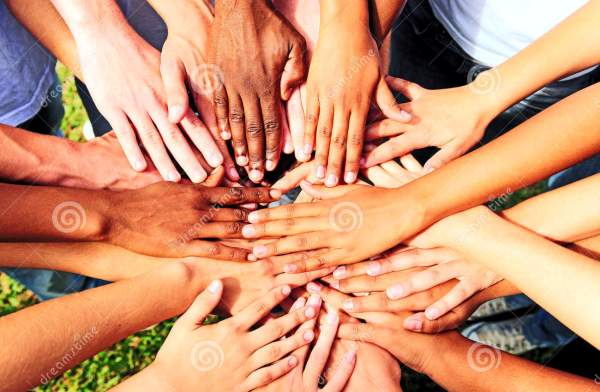 many-hands-together