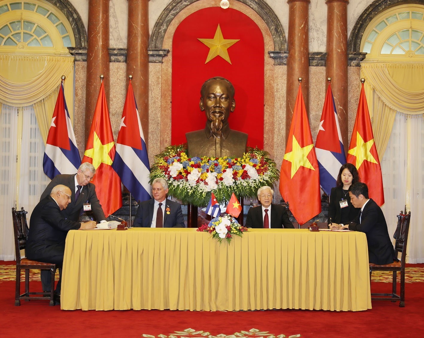 VietNamCuba1311