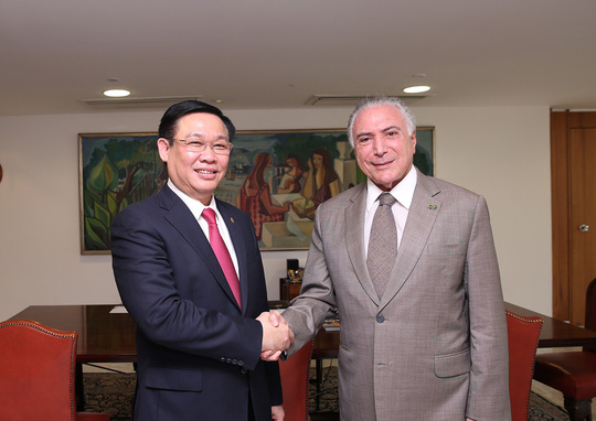 VuongDinhHueBrazil