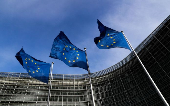 eu2305