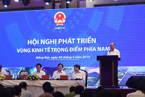 hoinghivungkinhtetrongdiemphianam