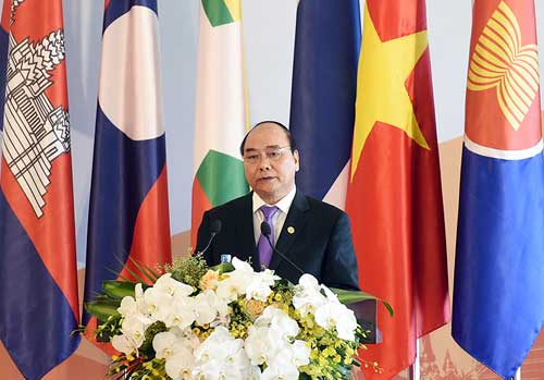 nguyen xuan phuc